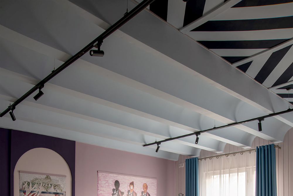 потолок.jpg потолок.jpg